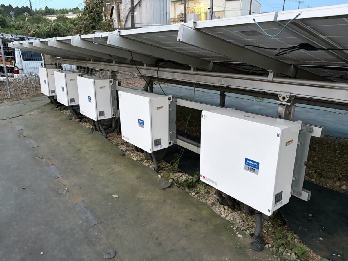 千葉県香取市 安川電機 Enewell-SOL P3H 5台 交換後